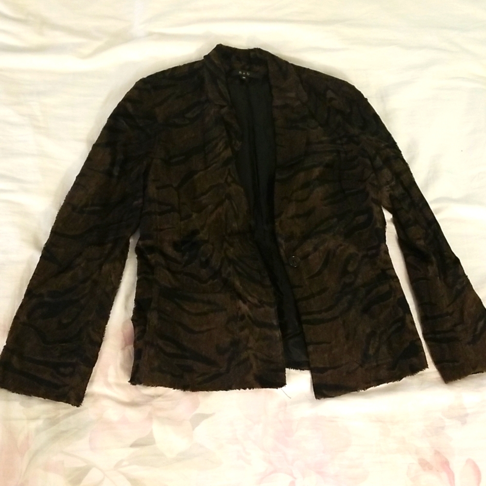 Brown tiger stripe jacket S&D (M)